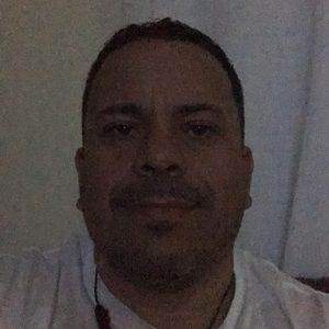 Meet your Posher, Carlos